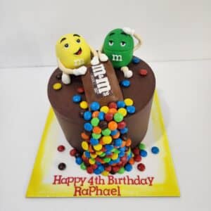 MnM Cake